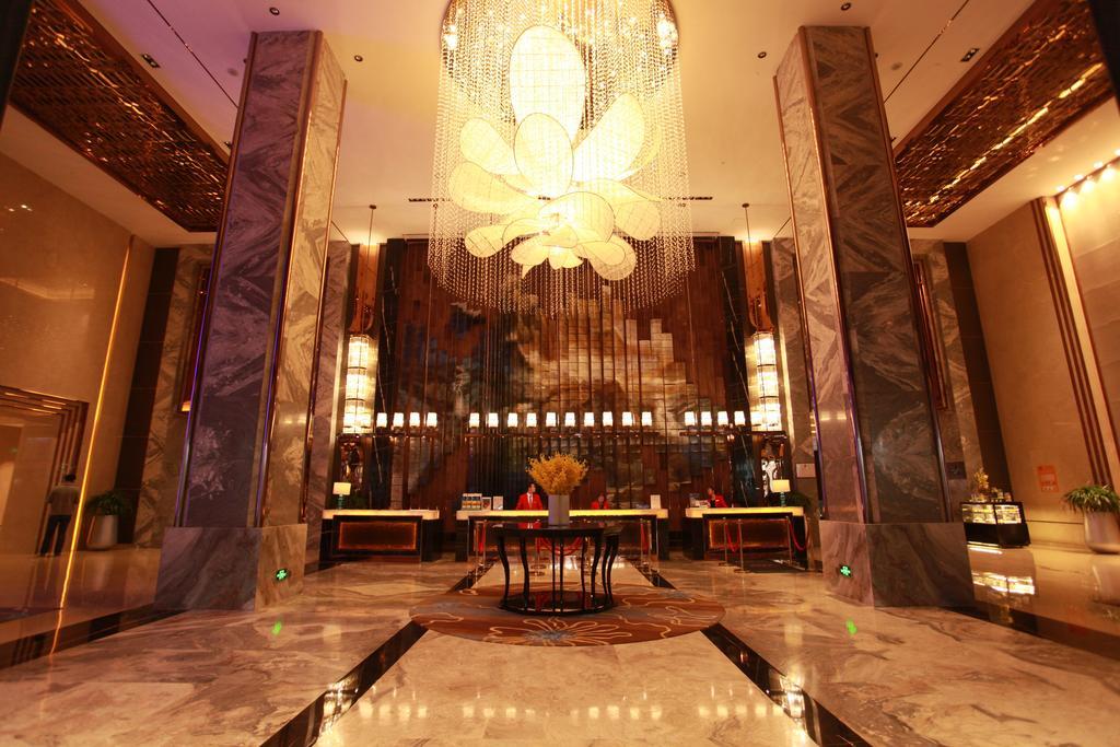Howard Johnson Qinlu Plaza Yingtan מראה חיצוני תמונה